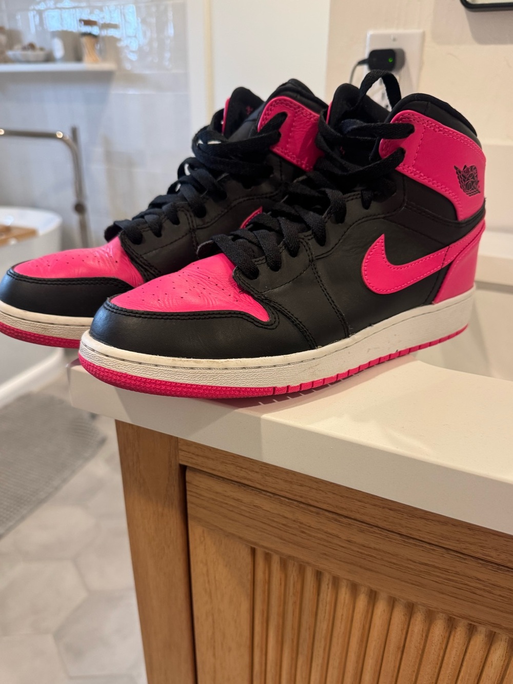 Nike Women’s Black and Hot Pink High-Top Sneakers - Serena Williams x Air Jordan